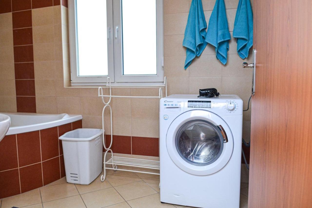 Romantic Apartman Hajduszoboszlo Ngoại thất bức ảnh