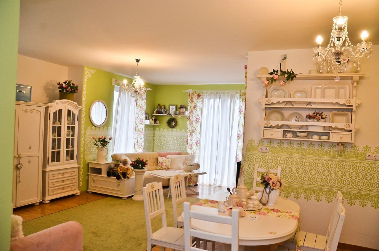 Romantic Apartman Hajduszoboszlo Ngoại thất bức ảnh