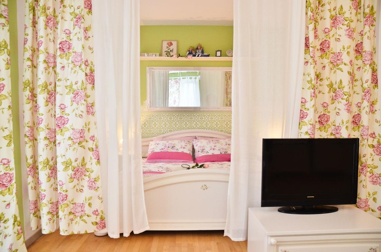 Romantic Apartman Hajduszoboszlo Ngoại thất bức ảnh