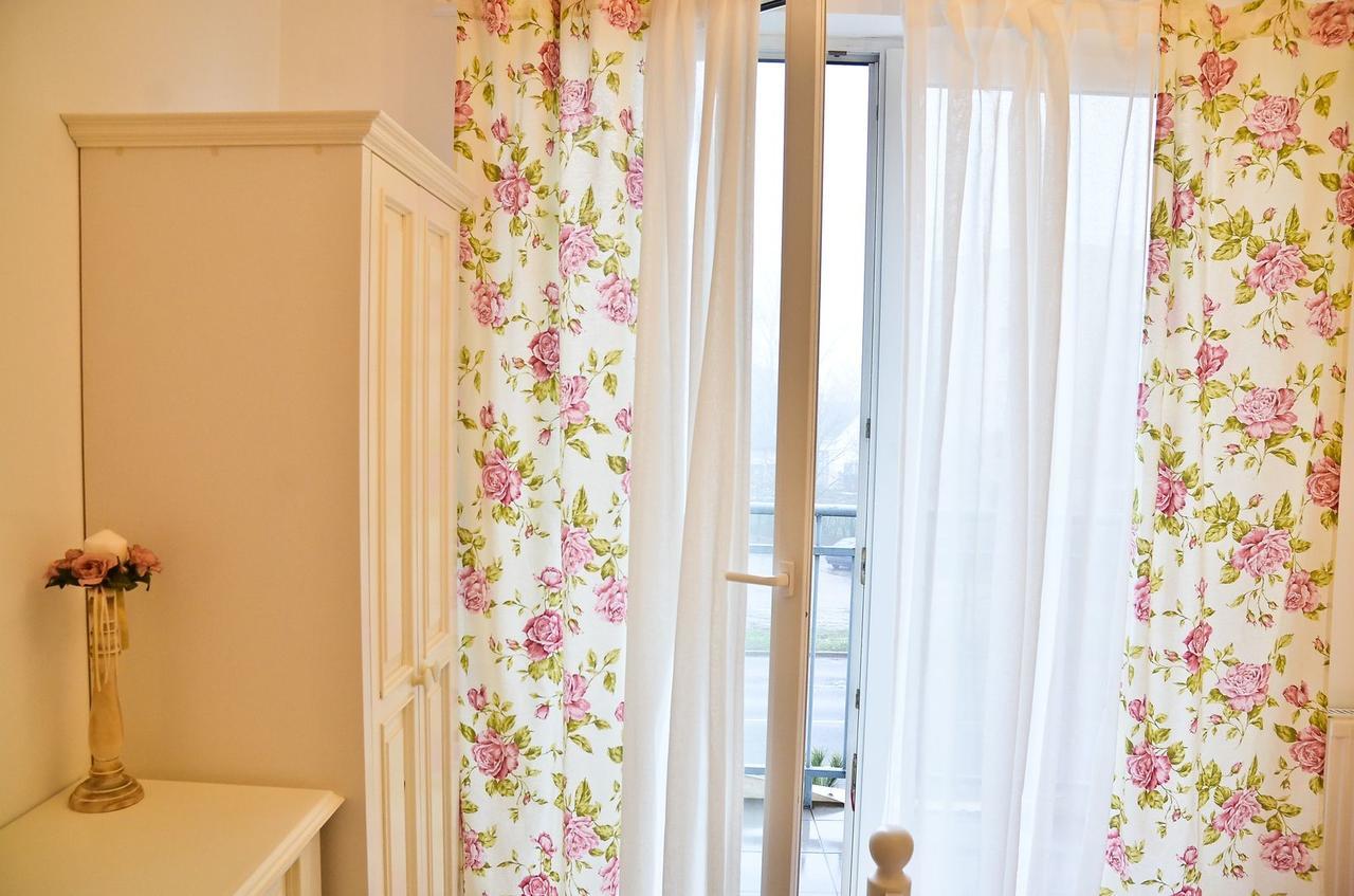 Romantic Apartman Hajduszoboszlo Ngoại thất bức ảnh